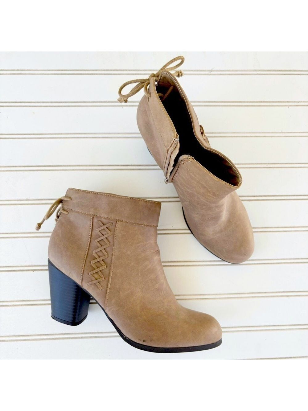 MADDEN GIRL Boots Size 10‎ Womens Brown Heels Side Zip Ankle Booties